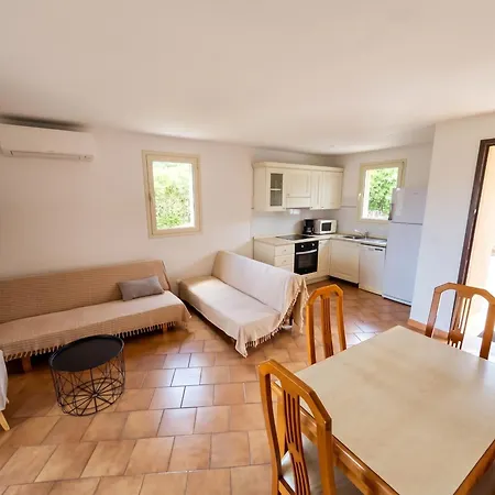 Vakantiehuis Maison Charmante A Avec Vue Sur La Montagne *